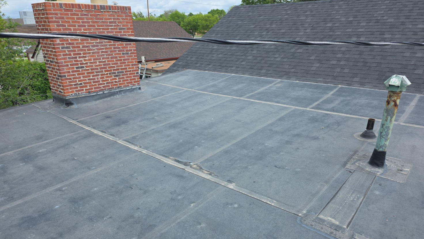 Commercial Roofing Companies Near Wyoming