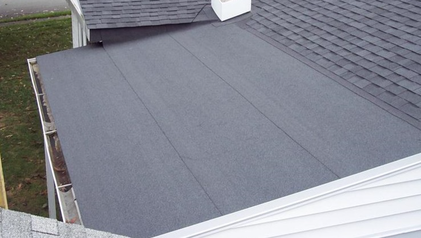 Asphalt roll roofing