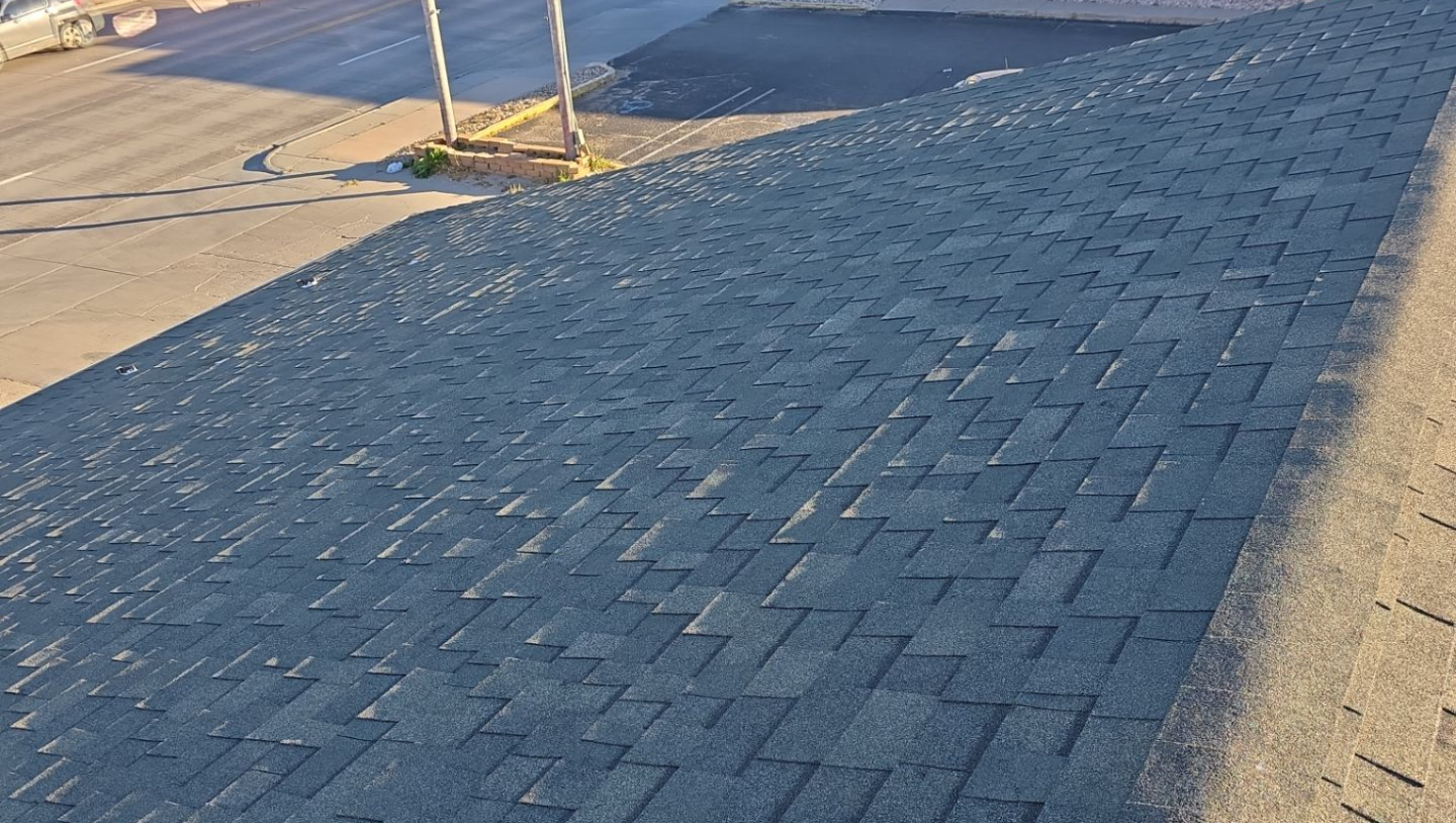 commercial roofing contractor